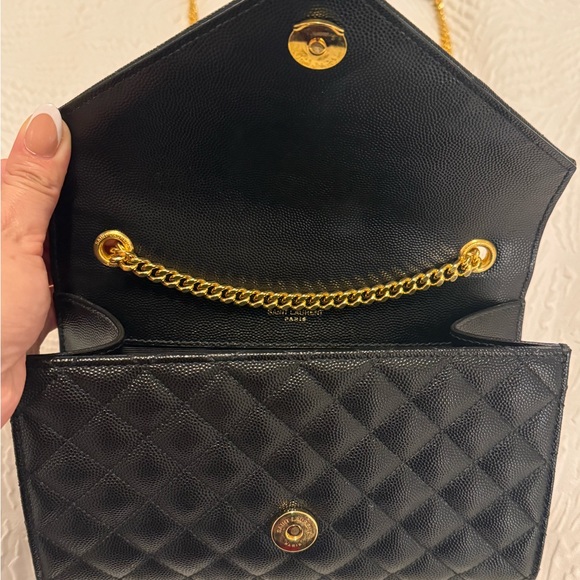 Authentic Like-new YSL quilted grain envelope leather bag - Picture 4 of 9